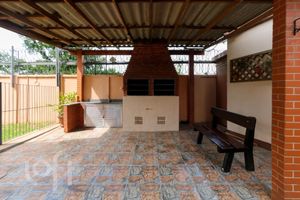 Image 26 - 884738