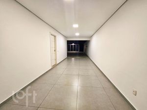 Image 38 - 884745