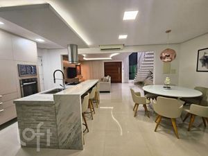 Image 8 - 884745
