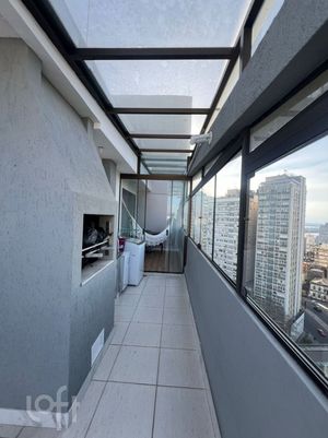 Image 4 - 884747