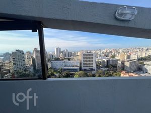 Image 8 - 884747