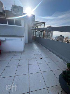 Image 7 - 884747