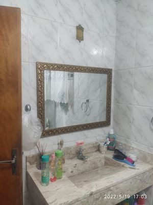 Image 4 - 884759