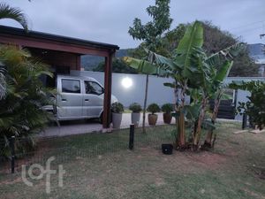 Image 1 - 884788