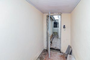 Image 30 - 884808