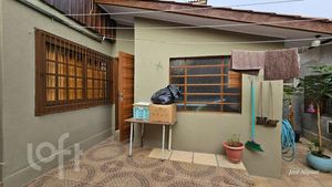 Image 36 - 884818