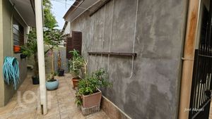 Image 41 - 884818
