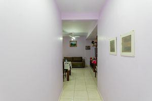 Image 8 - 884820