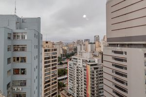 Image 3 - 884820