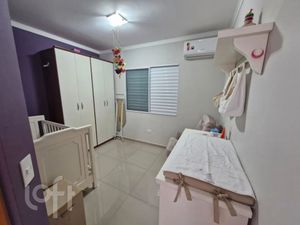 Image 6 - 884826
