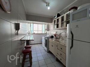 Image 14 - 884829