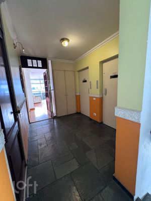 Image 30 - 884832