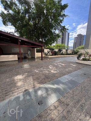Image 36 - 884832
