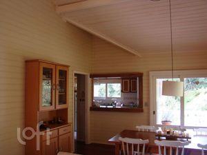 Image 15 - 884840