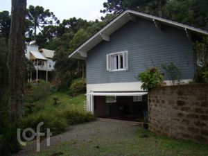 Image 8 - 884840