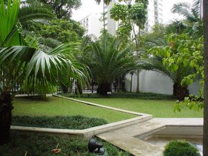 Image 29 - 884841