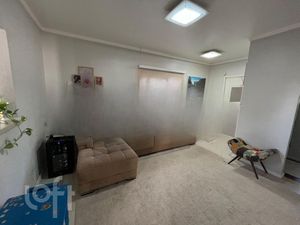Image 1 - 884845