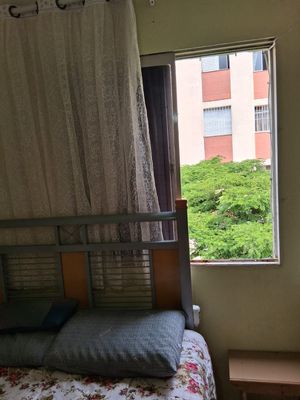 Image 17 - 884849