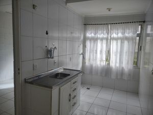 Image 5 - 884853