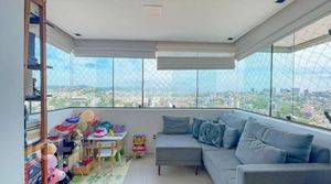 Image 4 - 884865