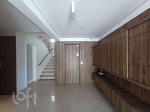 Image 1 - 884866