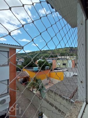 Image 10 - 884868