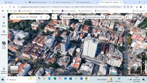 Image 3 - 884873