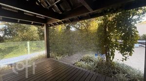 Image 26 - 884875