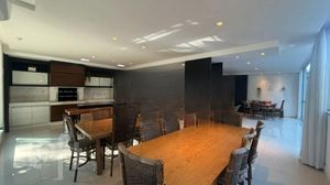 Image 25 - 884875