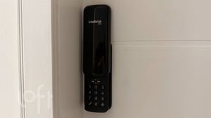 Image 18 - 884875