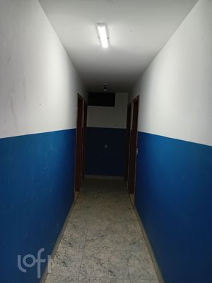 Image 7 - 884920
