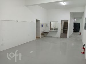 Image 9 - 884920