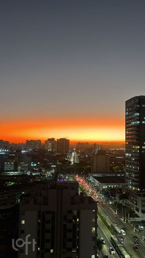 Image 3 - 884924