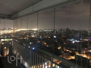 Image 2 - 884924
