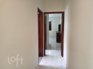 Image 19 - 884931
