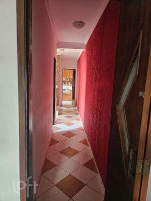 Image 19 - 884936