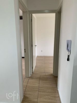 Image 19 - 884937