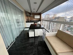 Image 9 - 884945