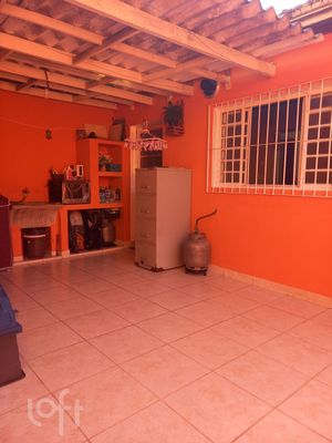 Image 14 - 884946