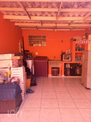 Image 13 - 884946