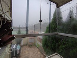 Image 4 - 884961