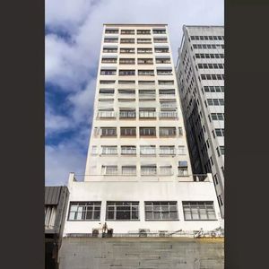 Image 3 - 884968