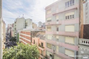 Image 3 - 885013