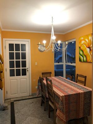 Image 11 - 885014