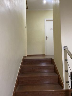 Image 27 - 885014