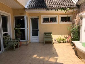 Image 14 - 885014