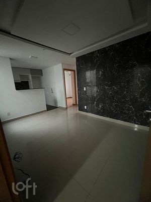 Image 10 - 885016