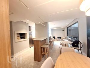 Image 20 - 885017
