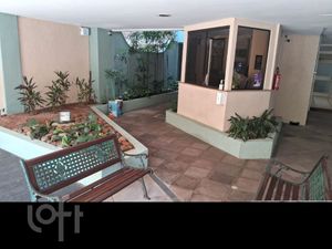 Image 3 - 885018
