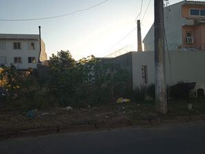 Image 10 - 885022